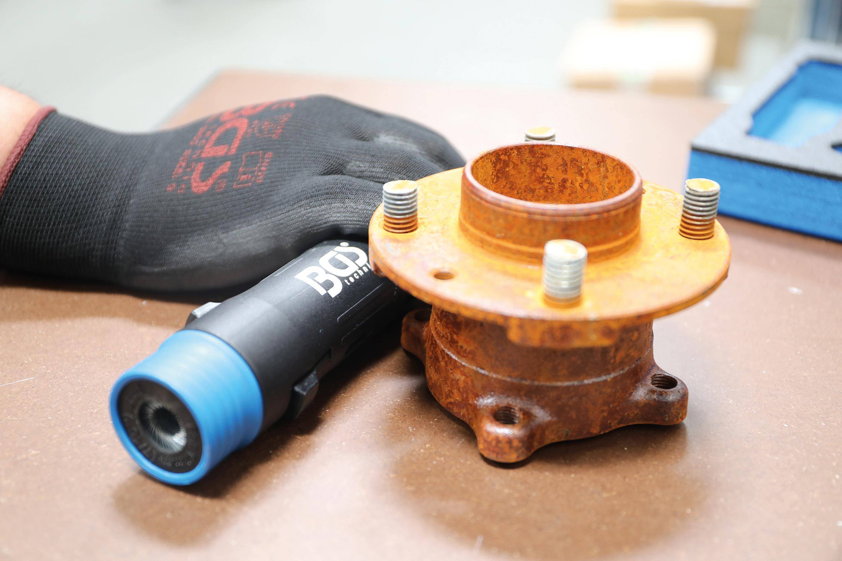 BGS technic Werkstattwageneinlage 1/6: Reinigungsbürsten-Satz für