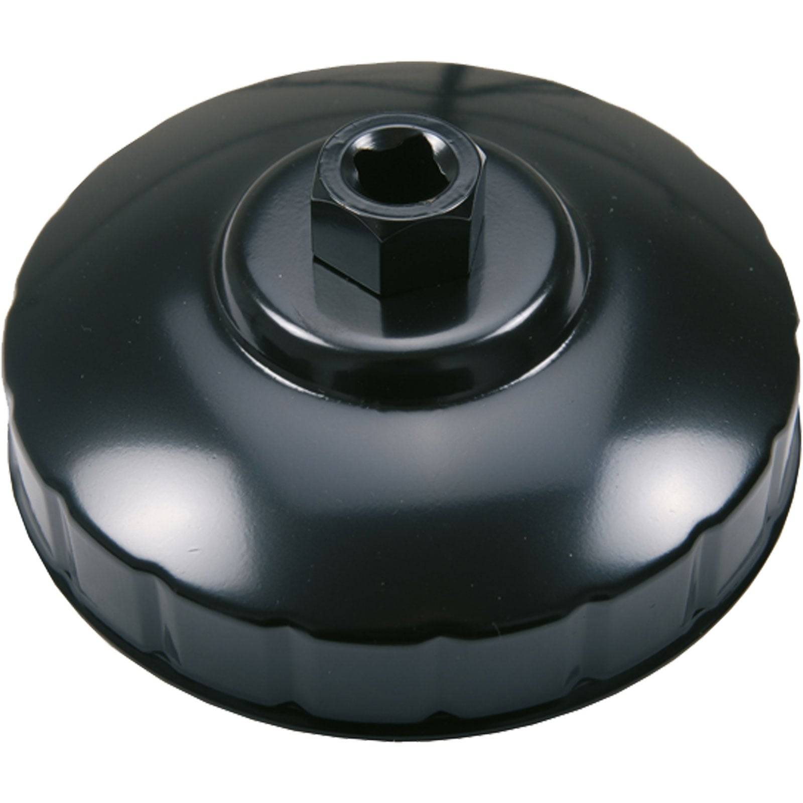 Ein schwarzer Ölfilter-Schlüsselaufsatz mit einem sechseckigen Sockel in der Mitte, verwendet zum Entfernen und Installieren von Ölfiltern in Fahrzeugen.