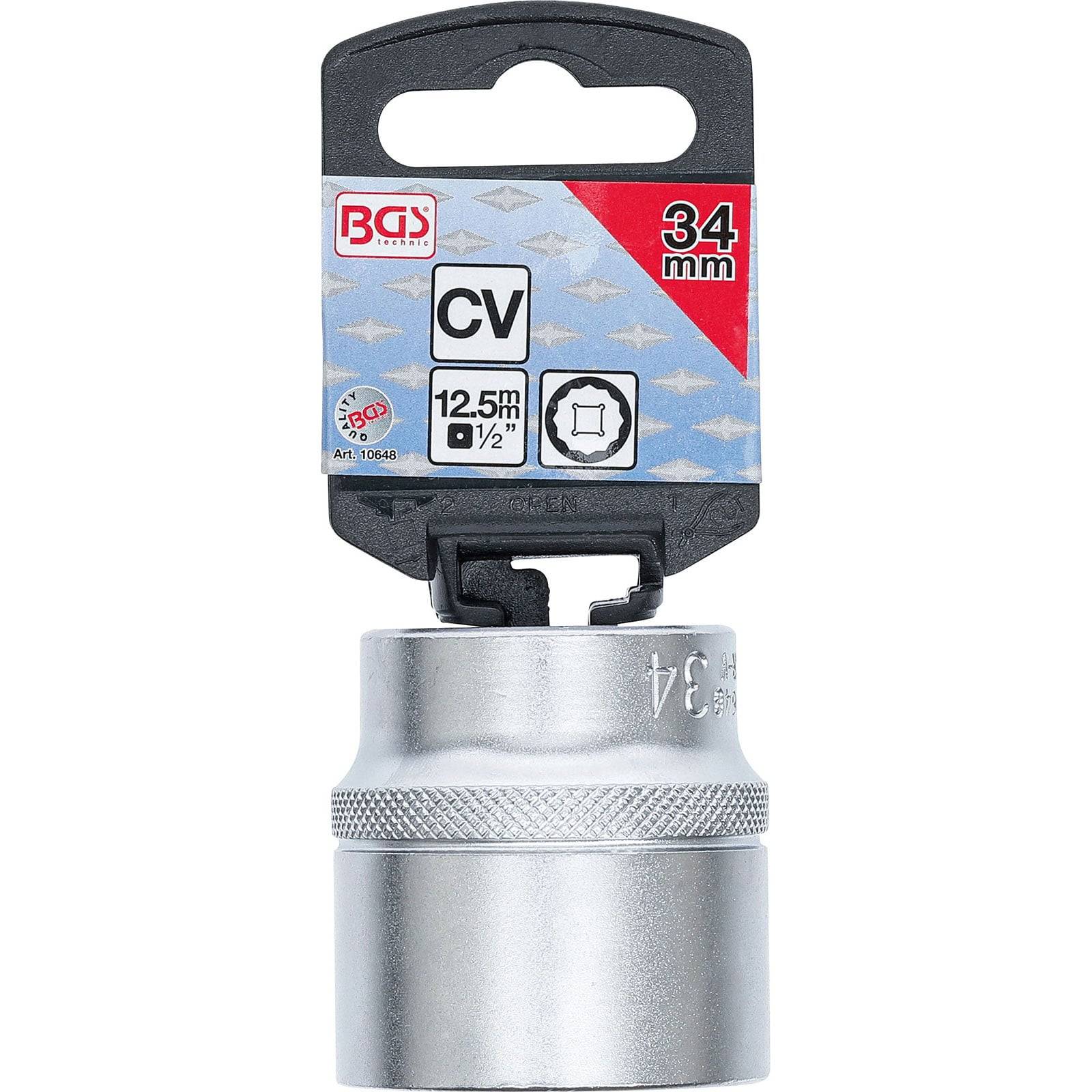 Ein 34 mm Steckschlüssel-Werkzeug mit einem anhängenden Produktetikett. Das Etikett zeigt 'CV', '12,5 mm' und '1/2'. Scheint von der Marke 'BGS' zu stammen.