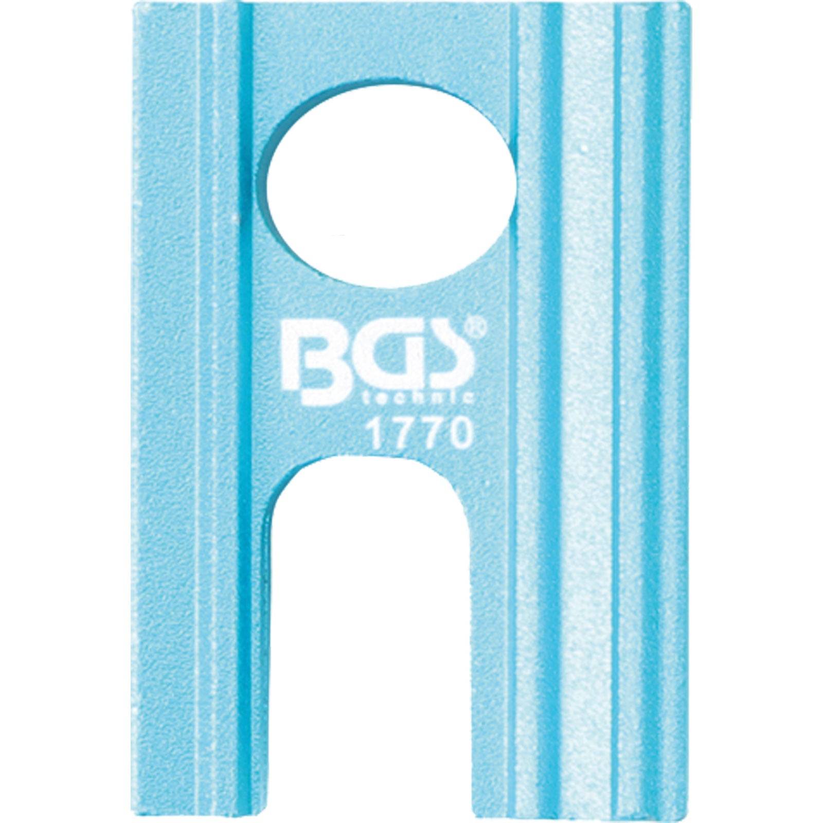 Ein blauer Autokarosserietrimm-Entfernungswerkzeug mit einem kreisförmigen Loch, der Marke BGS 1770.