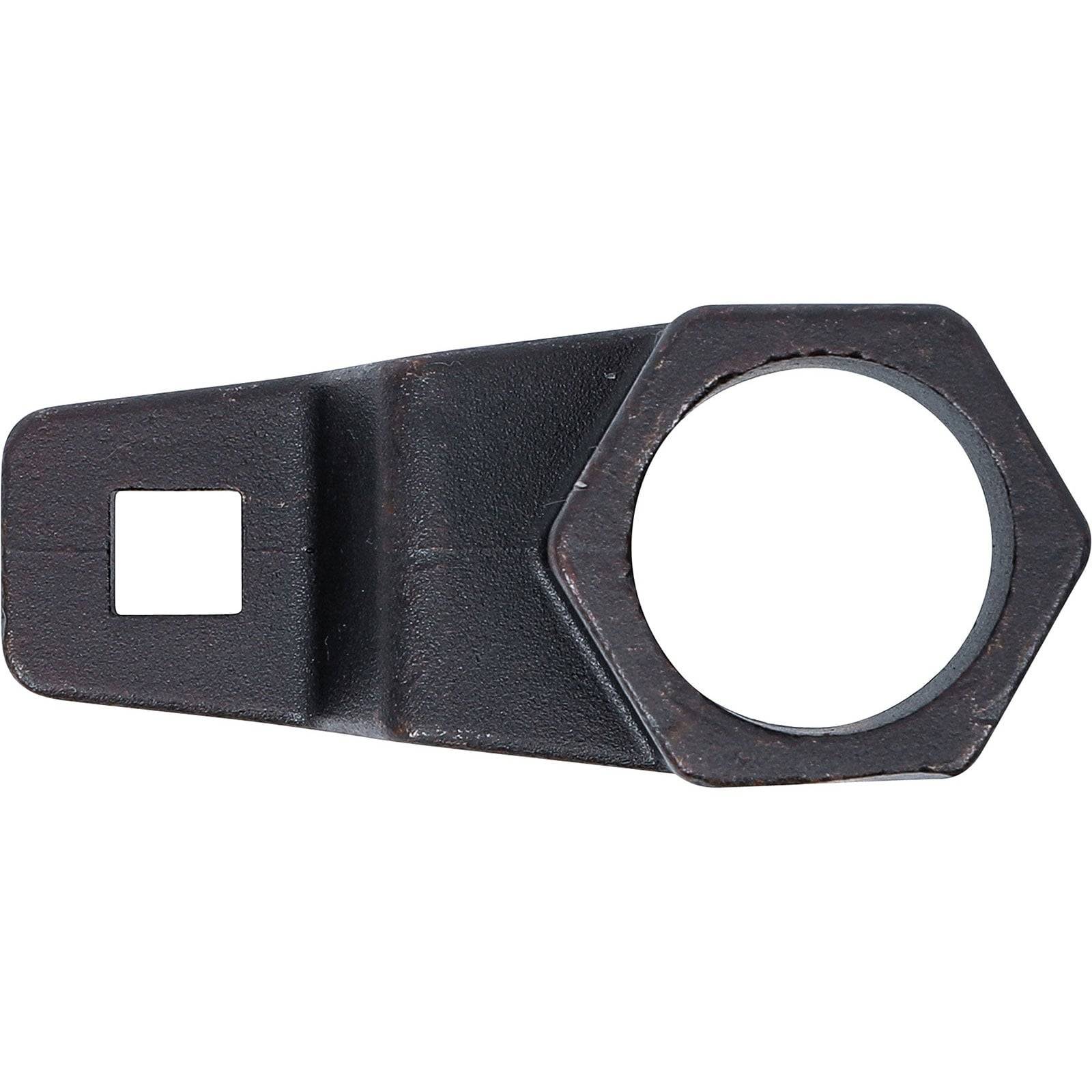 Ein Metalltool mit einer quadratischen Öffnung auf der einen Seite und einer großen Sechskantaufnahme auf der anderen Seite, das zum Drehen von Sechskantbefestigungen verwendet wird.