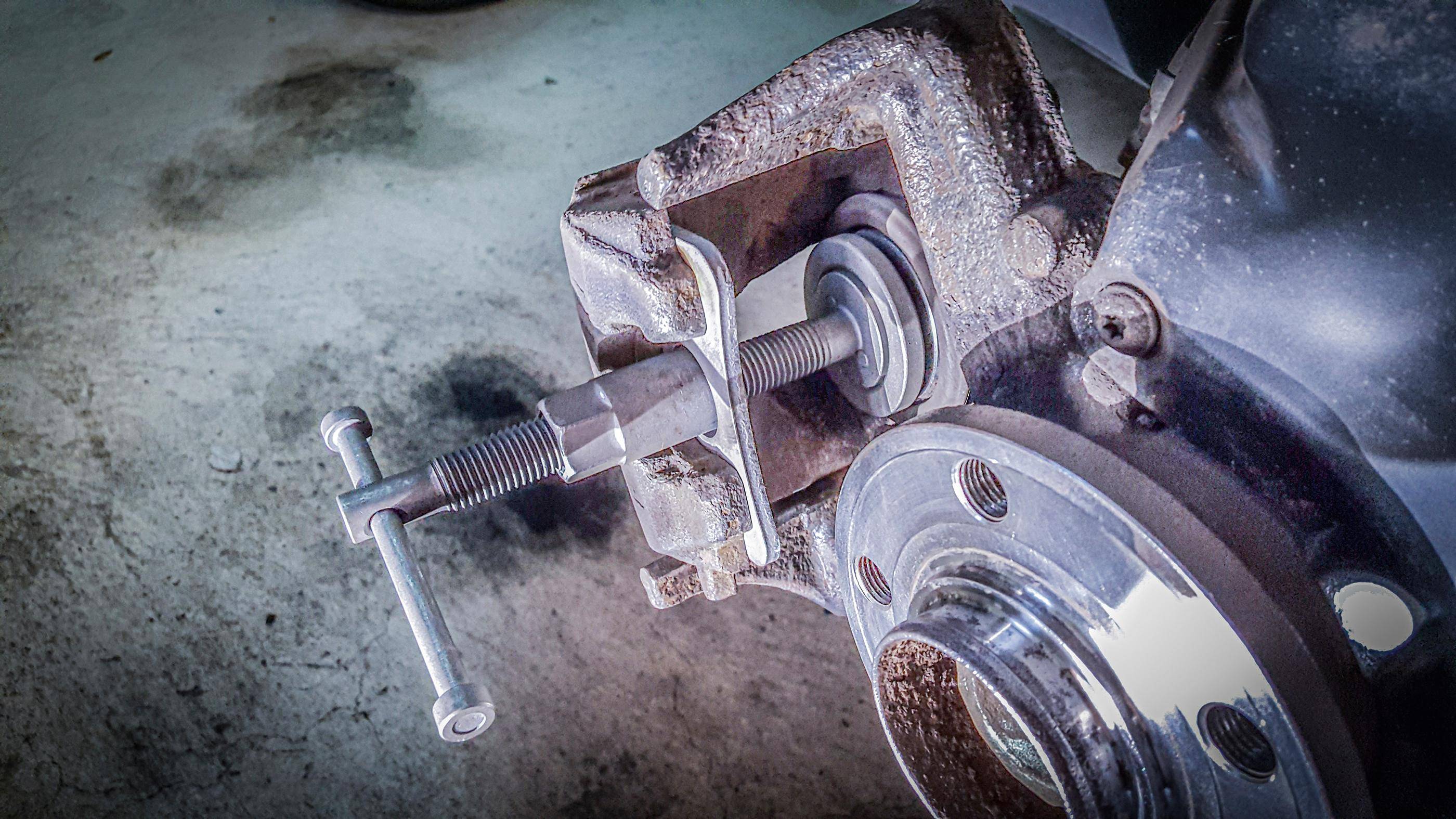 BGS technic Werkstattwageneinlage 2/3: Bremskolben-Rückstell-Satz |