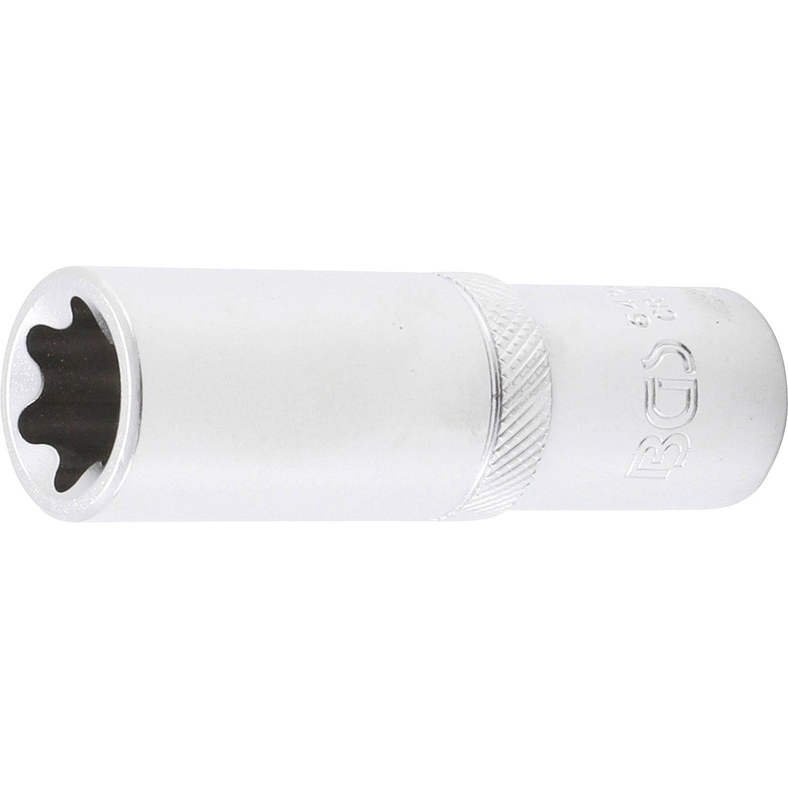 Eine silberne, sechseckige Aufnahme mit gerilltem Griff, die zum Anziehen oder Lösen von Muttern und Schrauben verwendet wird, auf einem einfarbigen weißen Hintergrund.