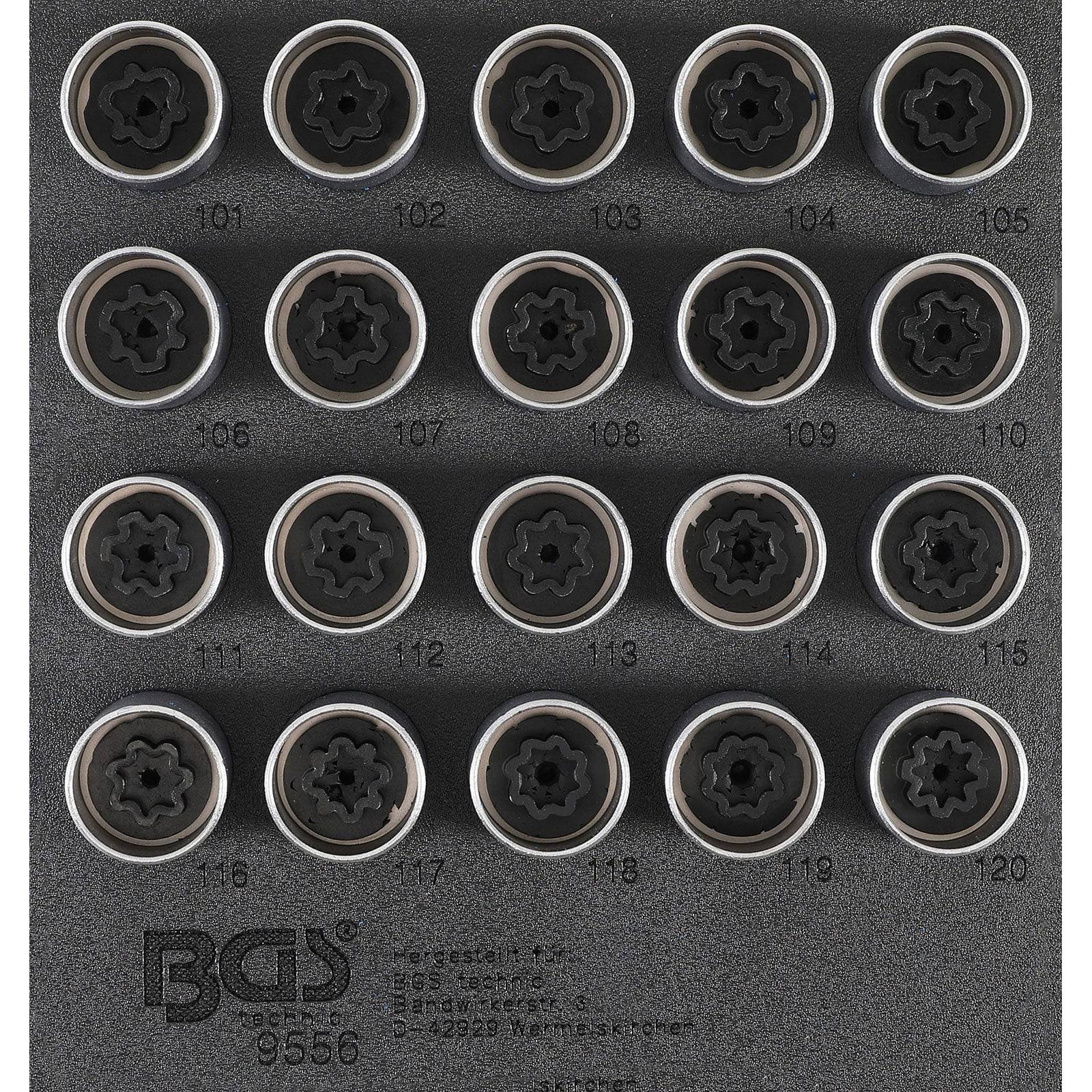 Eine Reihe von schwarzen Steckdosenlaufwerken, die in fünf Reihen zu je fünf angeordnet sind. Jede Steckdose ist von 101 bis 125 nummeriert. Die Oberfläche ist mit 'BGS 9556' beschriftet.