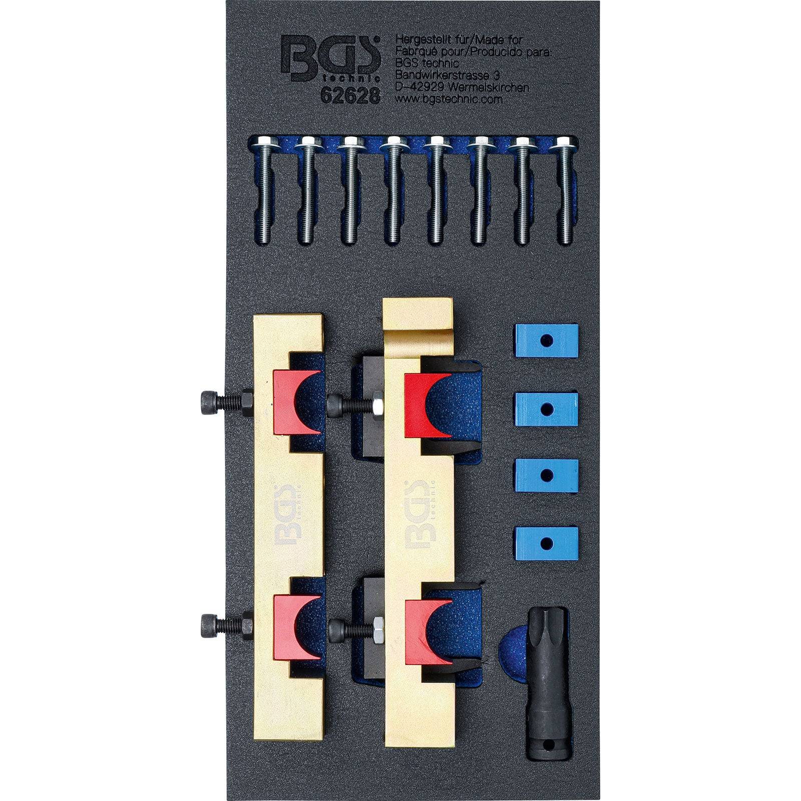BGS Technic 62628 Reparaturset/Geeignet für BMW-Mini/PSA' Werkzeuge in Schaumstoff angeordnet: Klemmen, Schrauben, Distanzstücke und ein Griff.