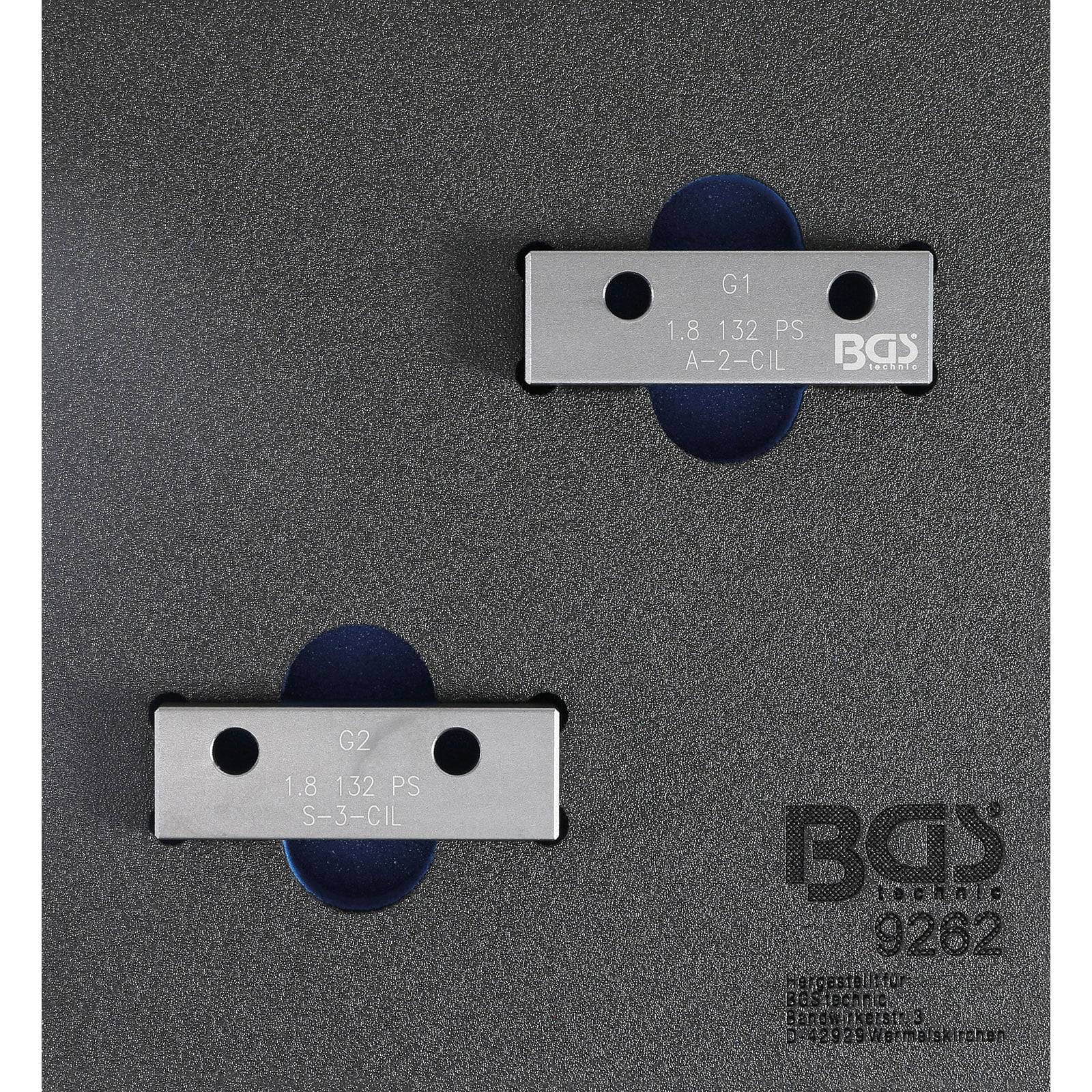 Teller mit den Bezeichnungen 'G1' und 'G2', mit den Spezifikationen '1.8 | 132 PS' und 'SS-3-CIL', sind auf einer grauen Oberfläche mit der Markierung 'BGS 9262' montiert.