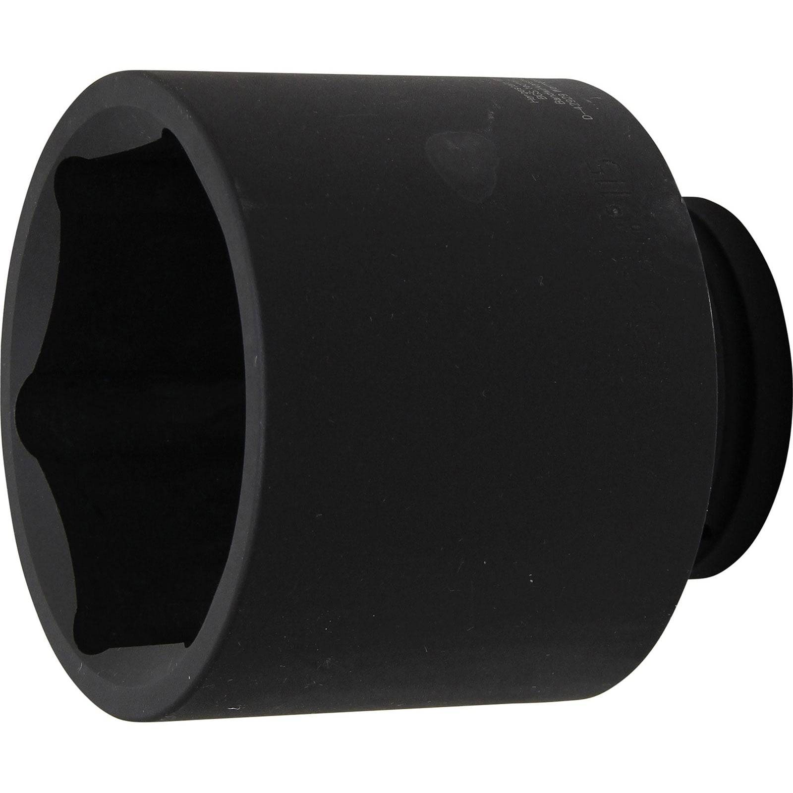 Schwarze zylindrische Buchse mit sechseckiger Öffnung, verwendet zum Drehen von Muttern oder Schrauben.