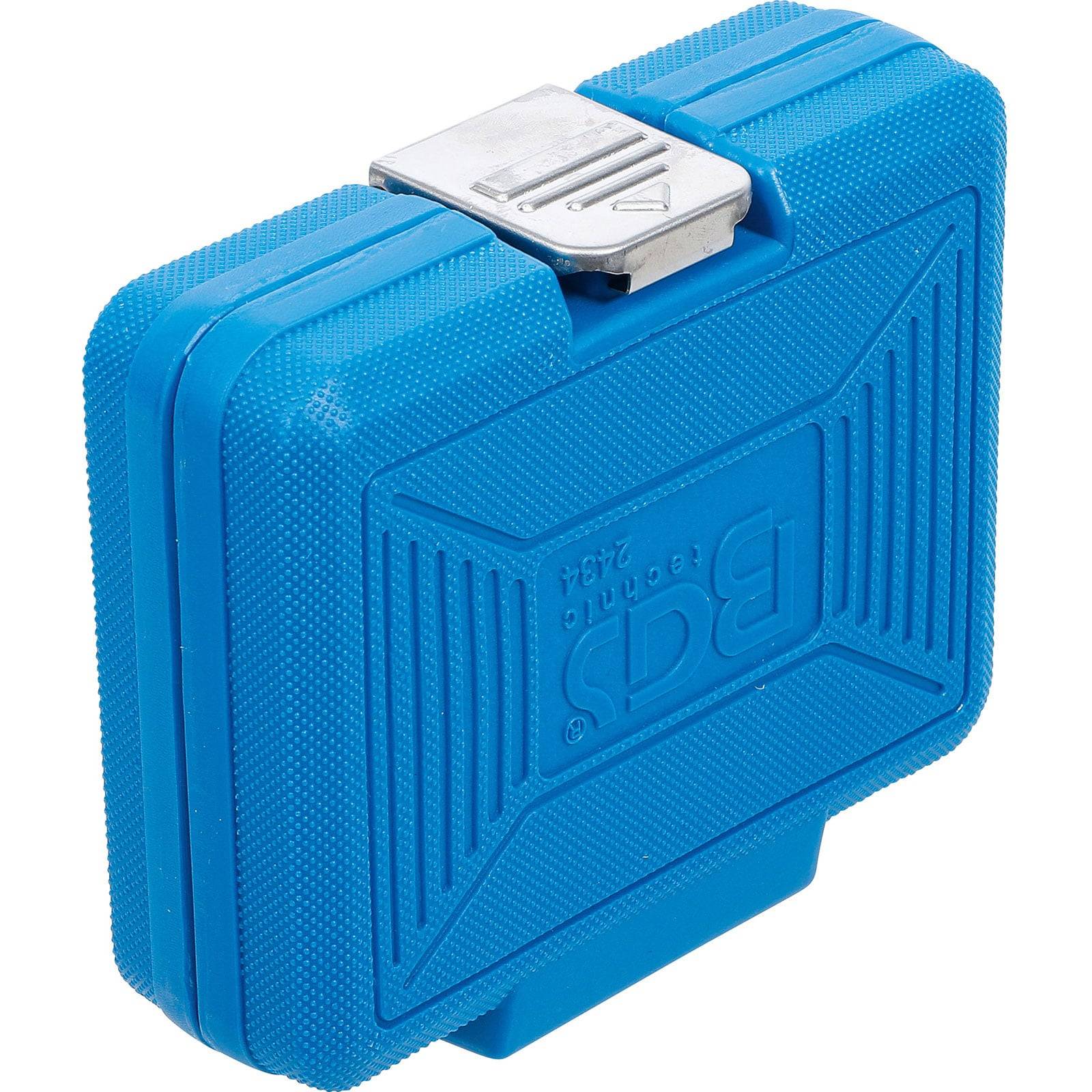 Eine blaue rechteckige Plastikbox mit einer strukturierten Oberfläche und einem Metallverschluss oben.