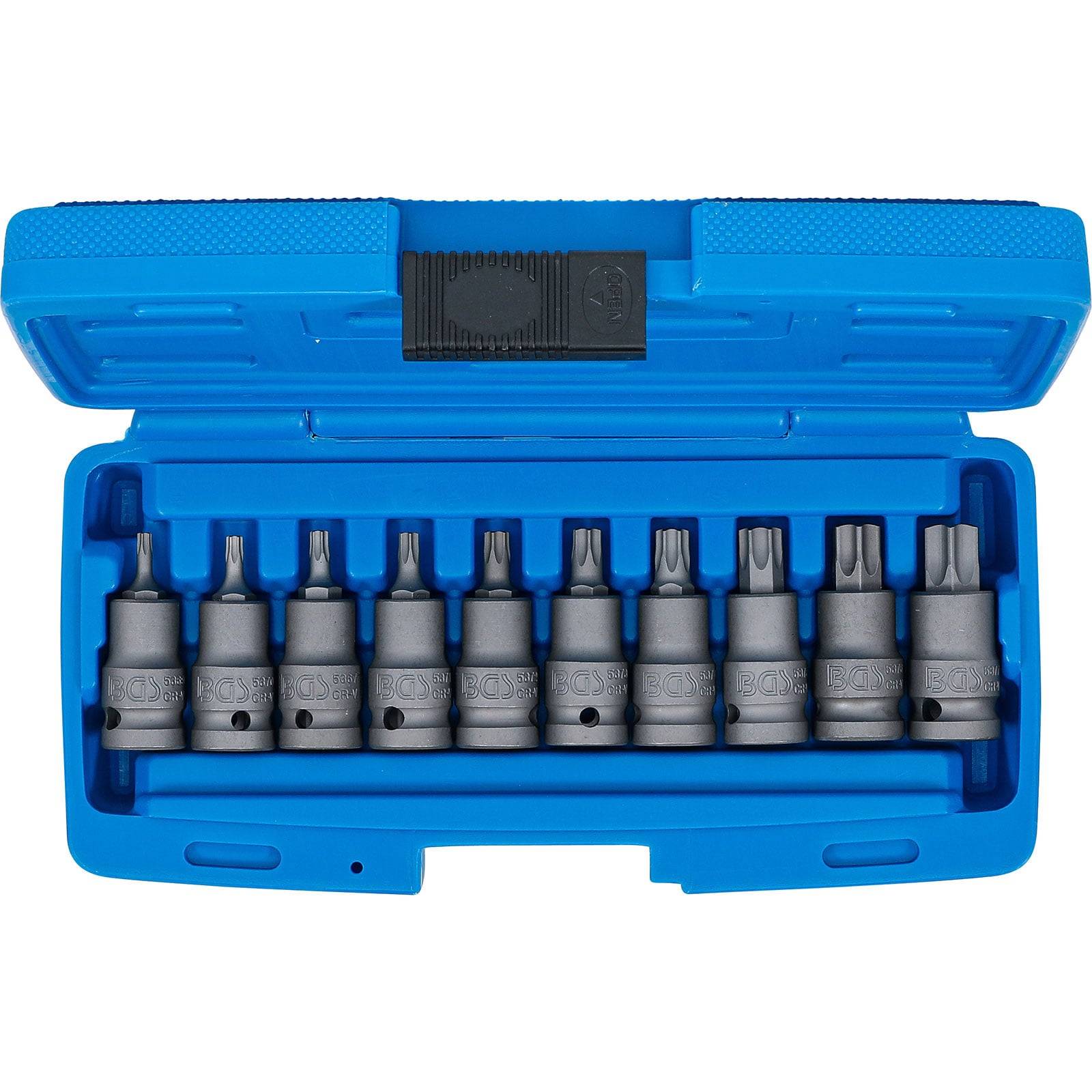 Eine blaue Plastikbox, die einen Satz von acht Steckschlüsseleinsätzen in einer Reihe enthält, die für verschiedene Schraubenkopftypen entwickelt wurden.