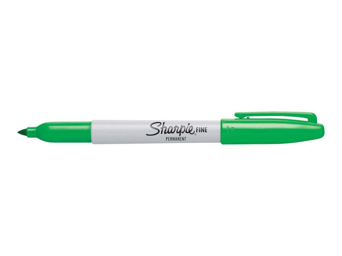 Grüner Sharpie-Fineliner mit Permanentmarker auf weißem Hintergrund, horizontal dargestellt mit der Kappe auf der rechten Seite.