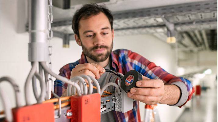 TESA 56193-00000-22, 1 Stück(e), Schwarz, PVC, 7000 V, Sichtverpackung, 10 m