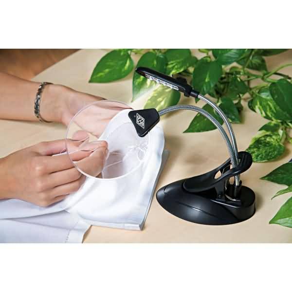 Lupenlampe mit LED Vergrößerung 2+4fach schwarz