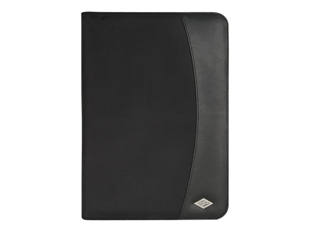 Schwarze Ledertasche oder Dokumentenmappe mit gebogenem Paneldesign und kleinem silbernem Logo in der unteren rechten Ecke.