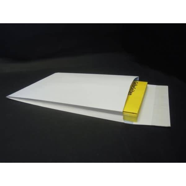 Faltentaschen 250x352x25mm B4 140g/qm haftklebend VE=125 Stück weiß