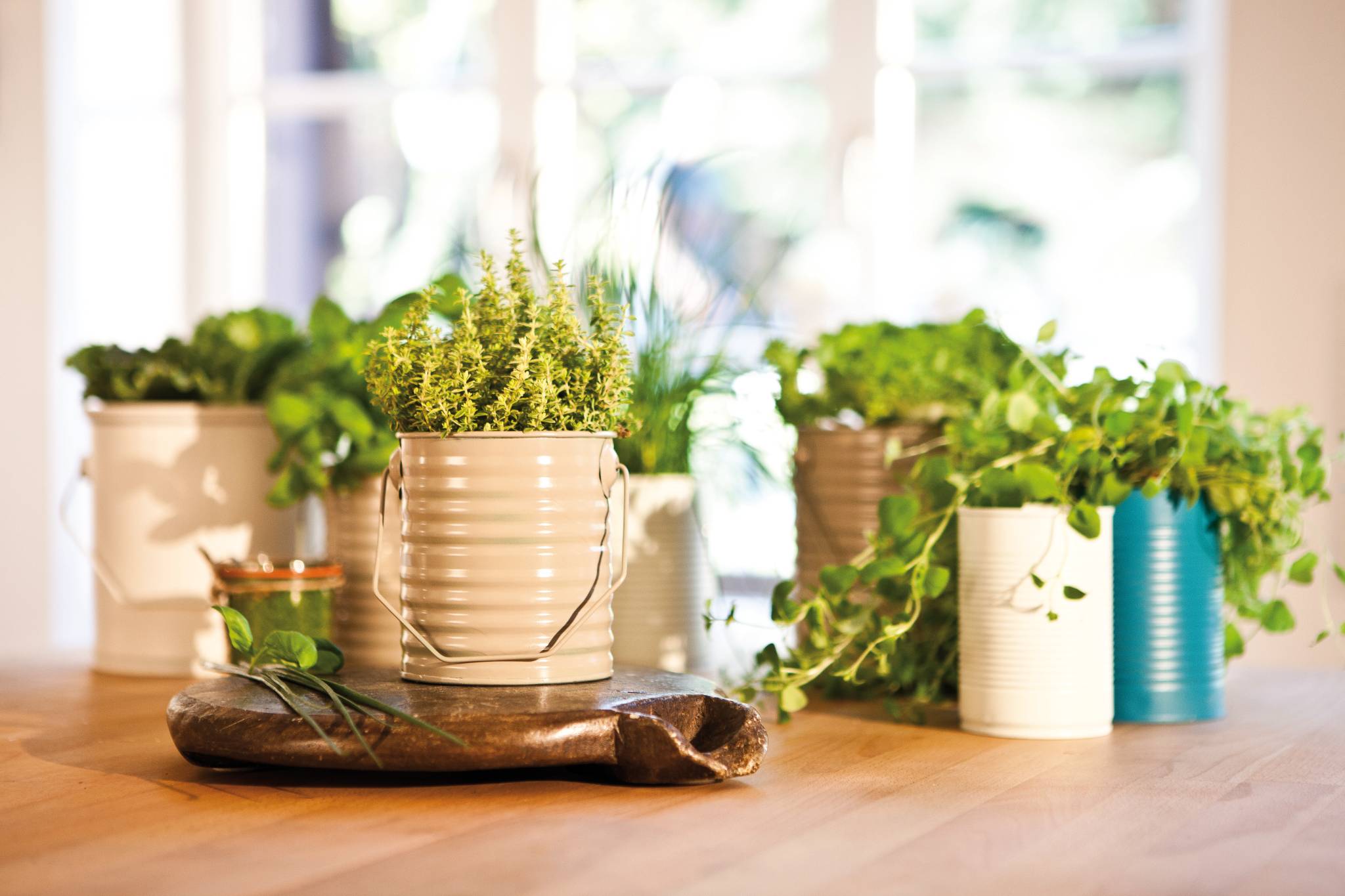 edding 5200 Permanentspray Premium Acryllack hellelfenbein matt RAL 1015