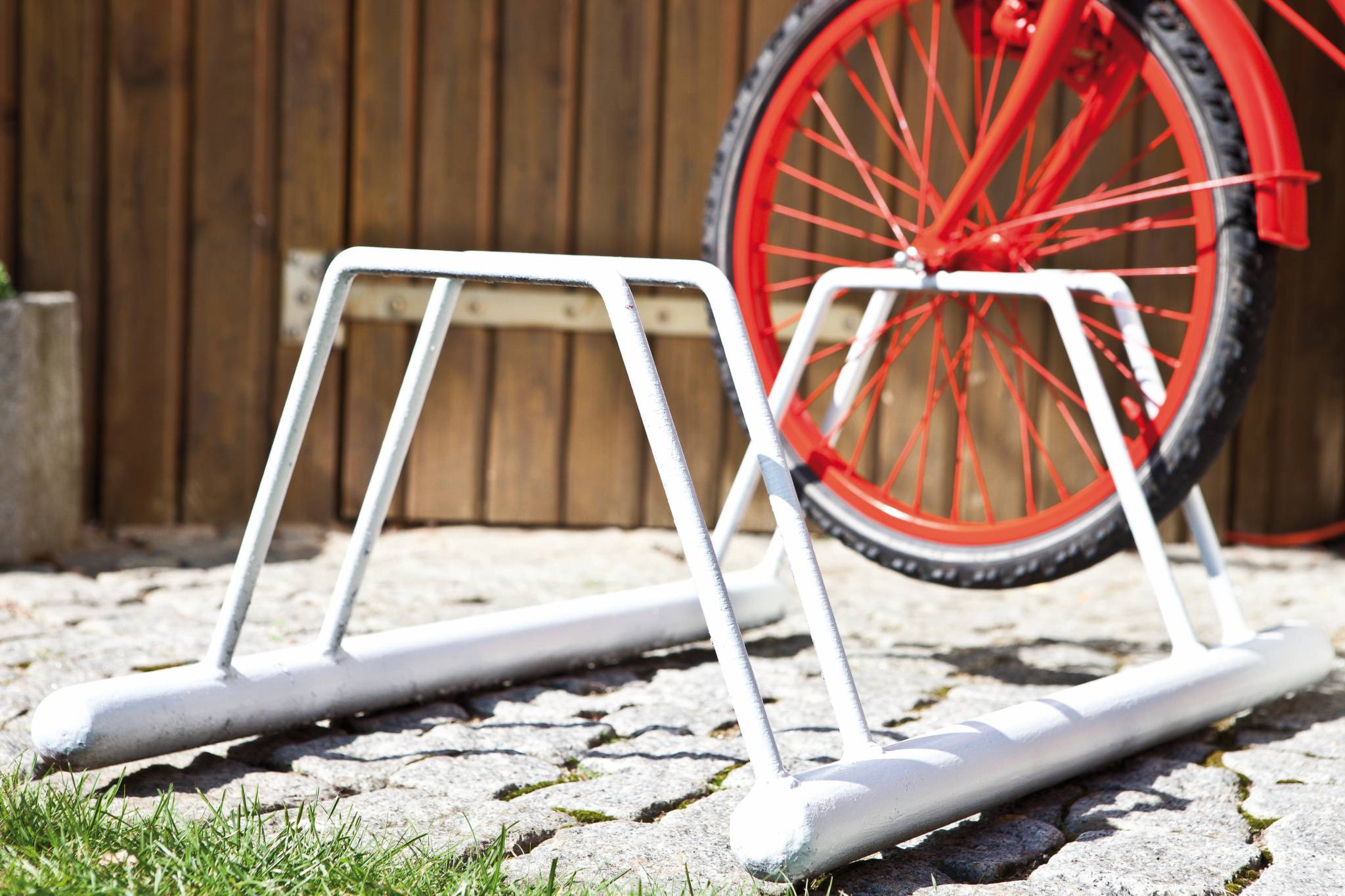 edding 5200 Permanentspray Premium Acryllack verkehrsrot glänzend RAL 3020