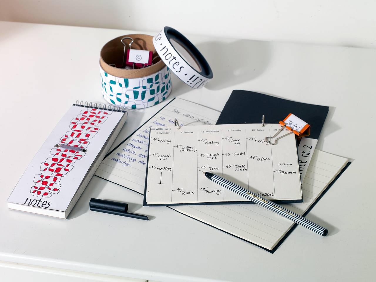 edding 55 Fineliner sortiert (16er Metallbox)