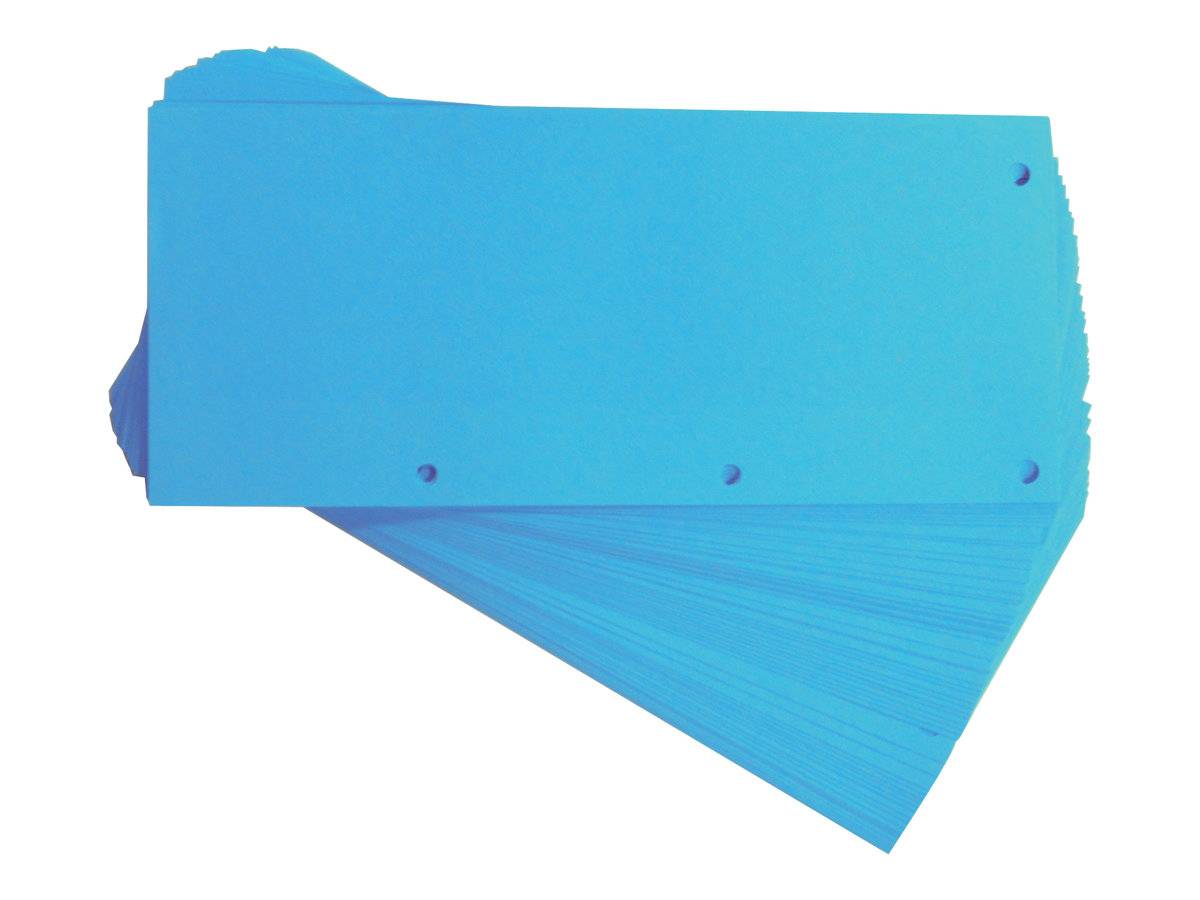 Ein Stapel leerer blauer rechteckiger Karten oder Papiertücher, aufgefächert auf weißem Hintergrund.
