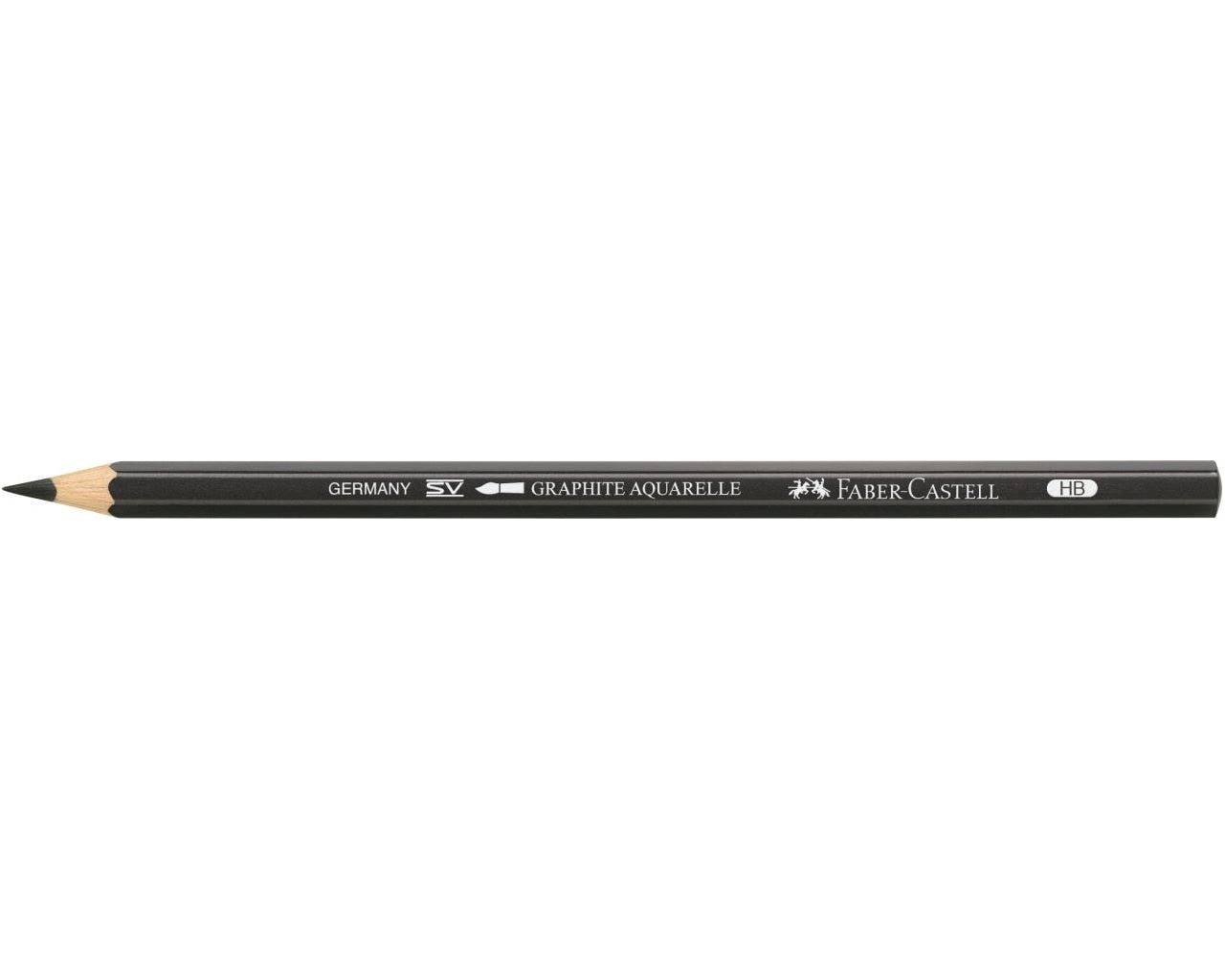 Schwarzer Faber-Castell Graphit-Aquarellstift, horizontal auf weißem Hintergrund angeordnet, mit den Beschriftungen „DEUTSCHLAND" und „HB"".
