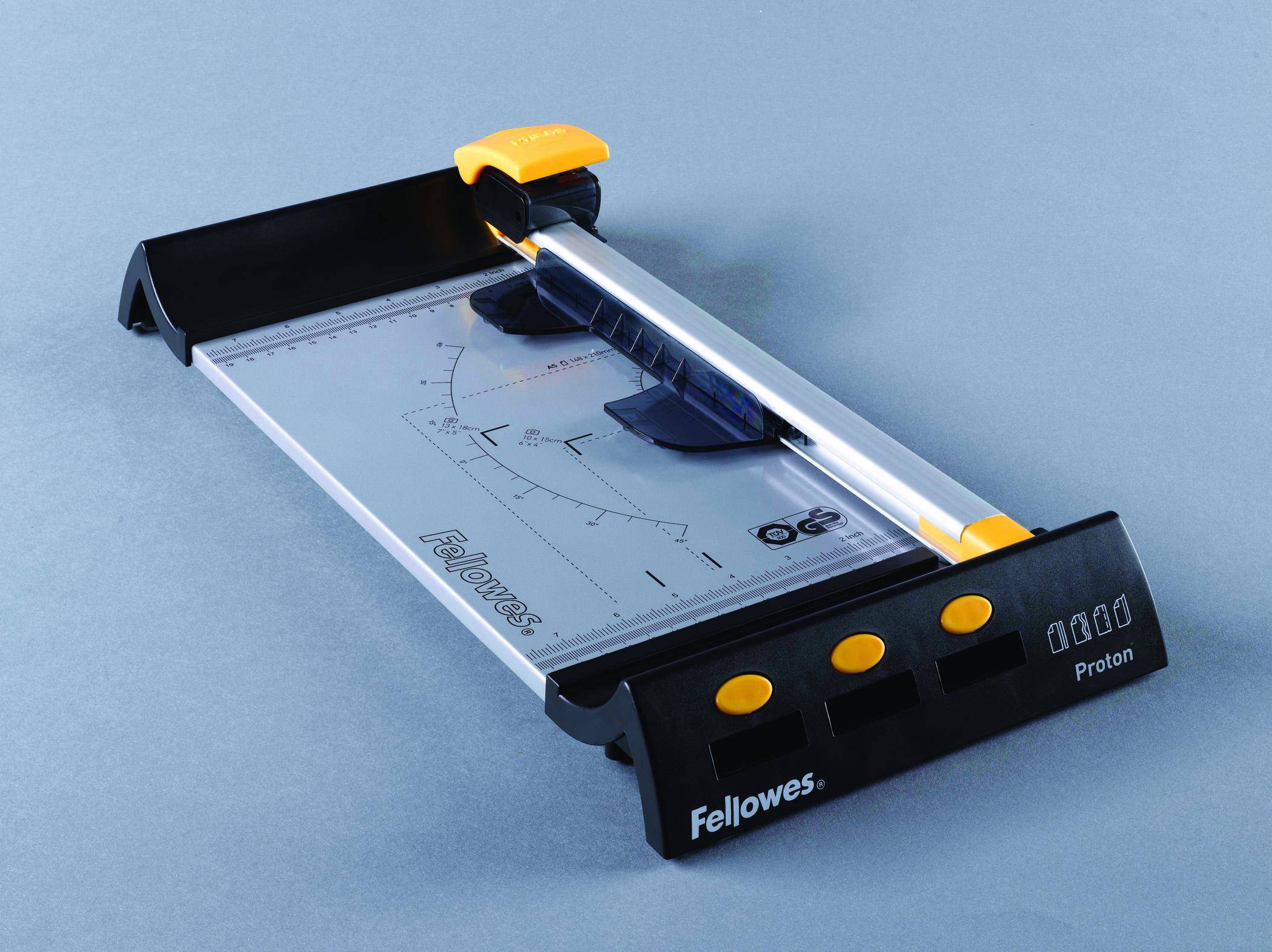 Fellowes Proton A4 - Trimmer - Papier