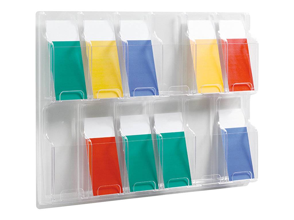 Transparenter wandmontierter Broschürenständer mit mehreren farbcodierten Broschüren in separaten Fächern.