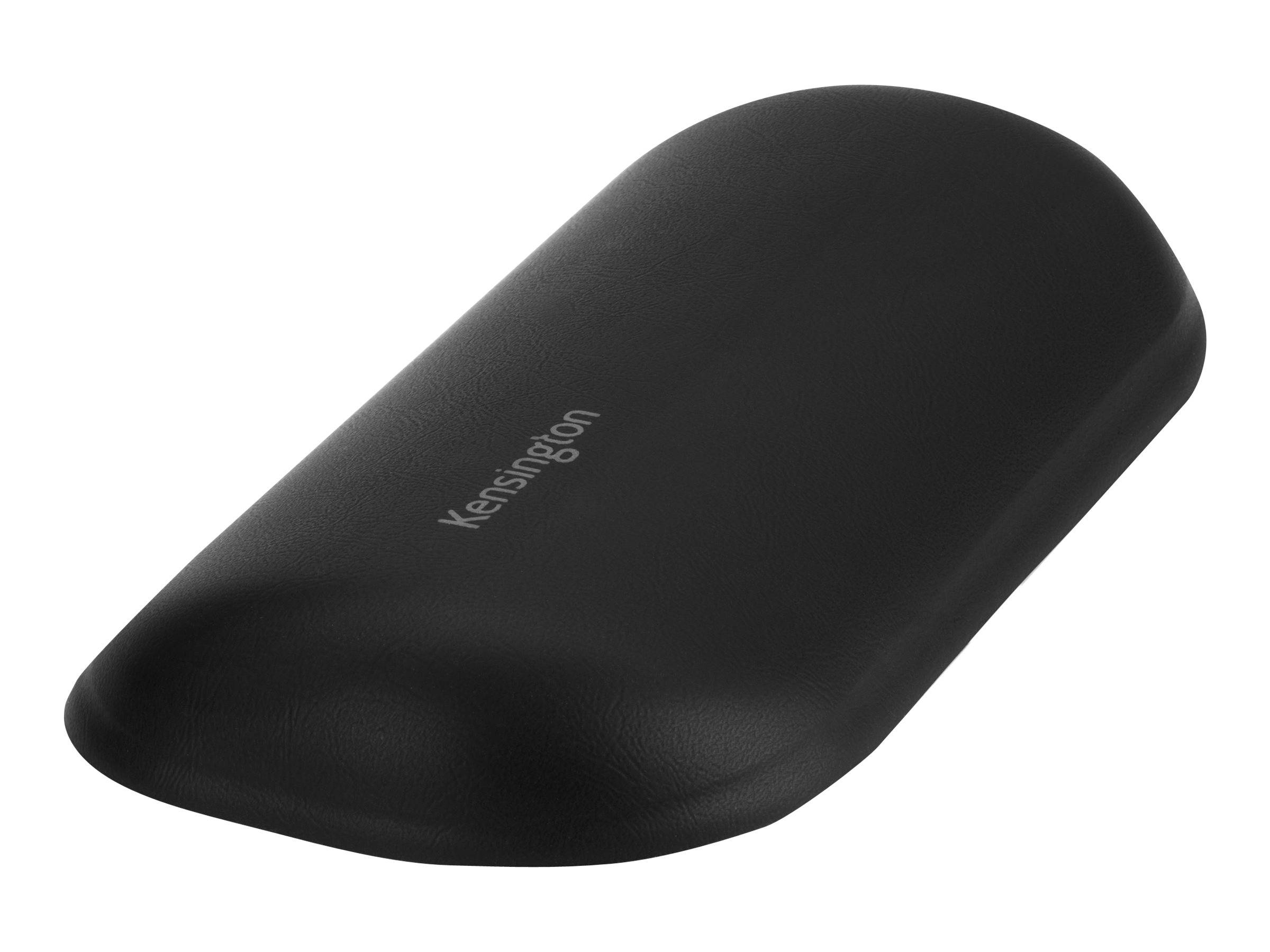Schwarze ergonomische Computermaus von Kensington mit flachem Profil und abgerundeter Form auf weißem Hintergrund.