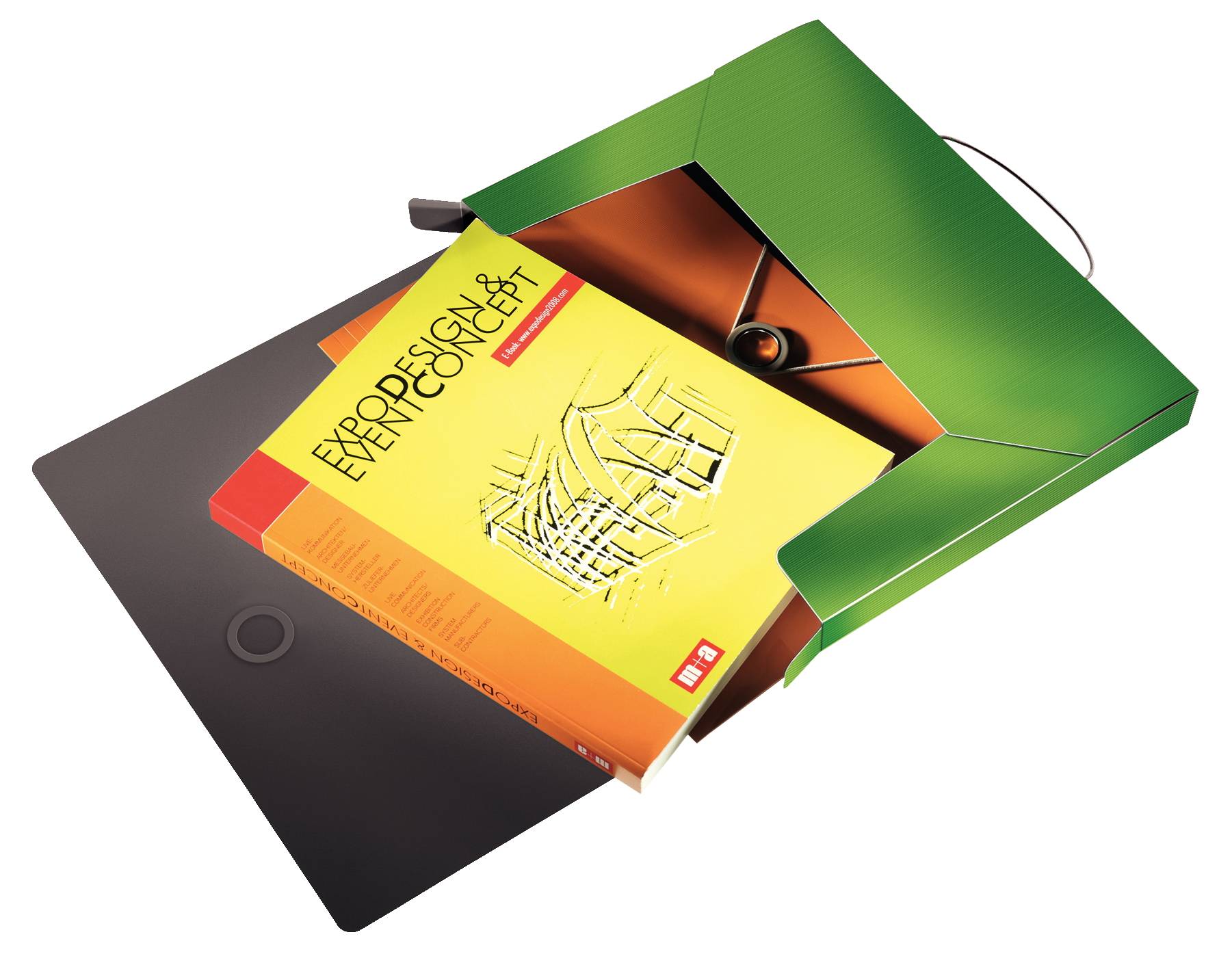 Ein grüner Präsentationsmappenordner, der offen ist und ein Booklet „EXPERIENCE DESIGN