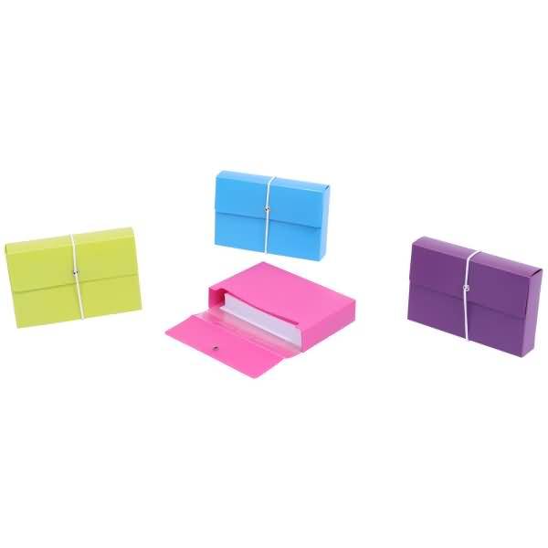 Karteibox A7 mit Gummiband gefüllt Rainbow-colours sortiert