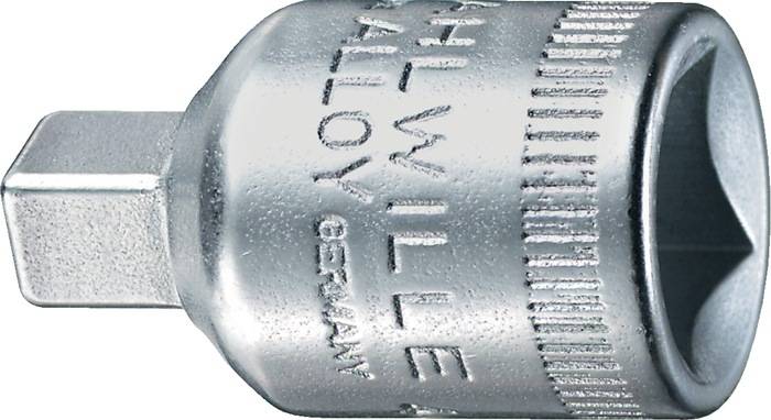 Eine Nahaufnahme eines glänzenden, metallischen Werkzeugs mit der Aufschrift ‚HAZET GERMANY', die einen Teil des strukturierten Griffes und der glatten Oberfläche zeigt.