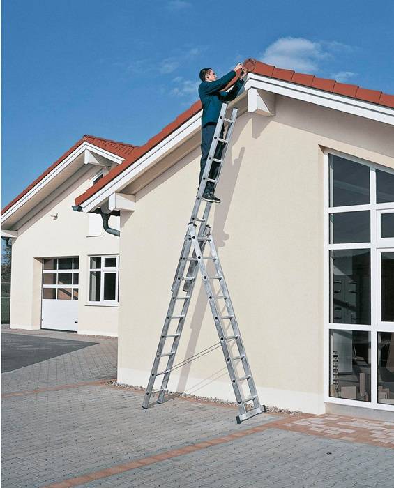 Mehrzweckleiter Skymaster DX 3x14 Spr. L.4,1-9,45m Arbeits-H.10,05m Zarges