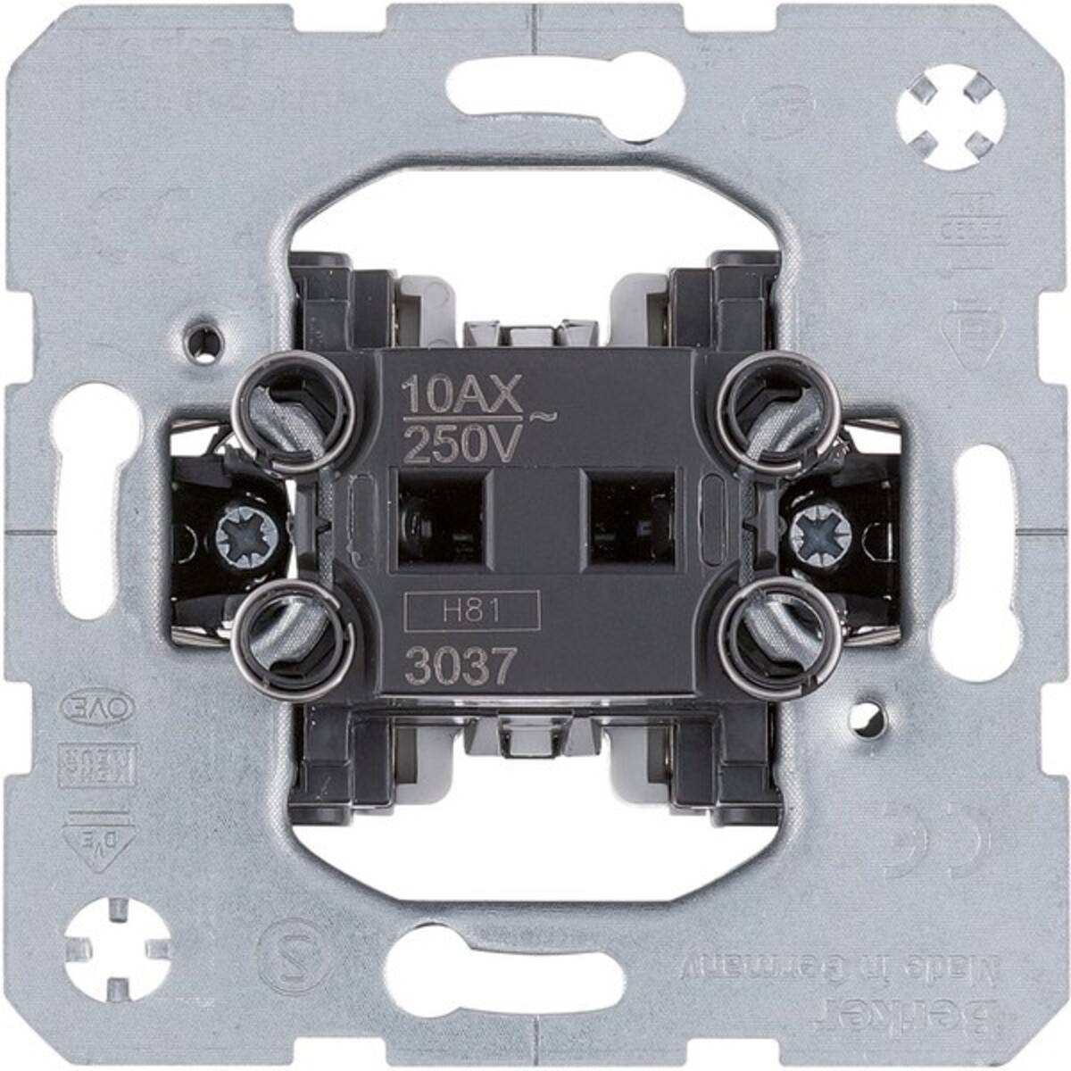 Elektrischer Schaltereinbau, gekennzeichnet mit '10AX 250V~', auf einer Metallplatte mit Schrauben befestigt, zur Installation in Wandeinbaugehäusen vorgesehen.