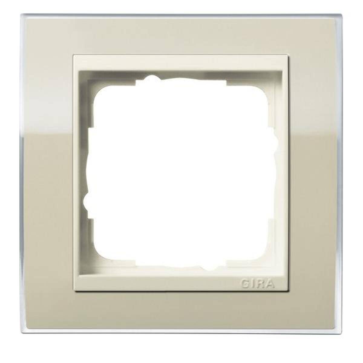 Beige Gira Wandplatte mit quadratischem Ausschnitt für einen Elektroschalter- oder Steckdoseneinsatz.