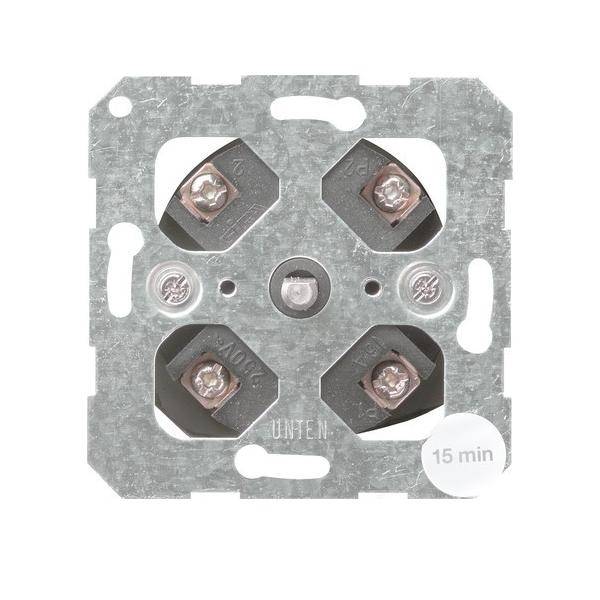 Metallische Lichtschalter-Zeitschaltuhr mit vier Schraubklemmen, am unteren Rand mit 