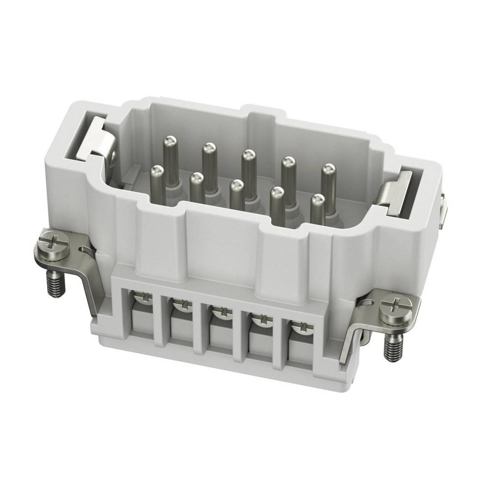 Ein weißer Elektrostecker mit mehreren Metallpins, der durch zwei Schrauben an jeder Seite gesichert wird und zum Verbinden von Kabeln in elektrischen Geräten verwendet wird.