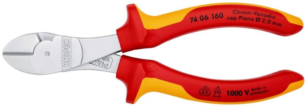 Rote und gelbe isolierte Zangen mit Metallbacken, die eine Nahaufnahme der Griffe und eines Teils der Schneidkante zeigen.
