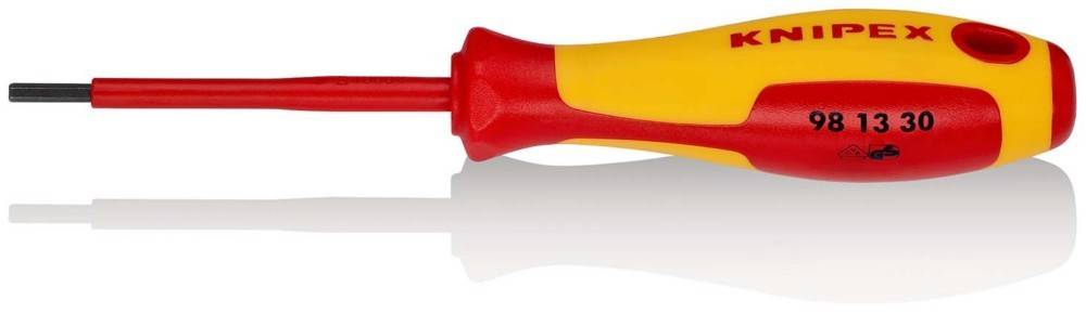 Rot-gelber KNIPEX isolierter Schraubendreher mit langer flacher Klinge, von der Seite auf weißem Hintergrund gezeigt.