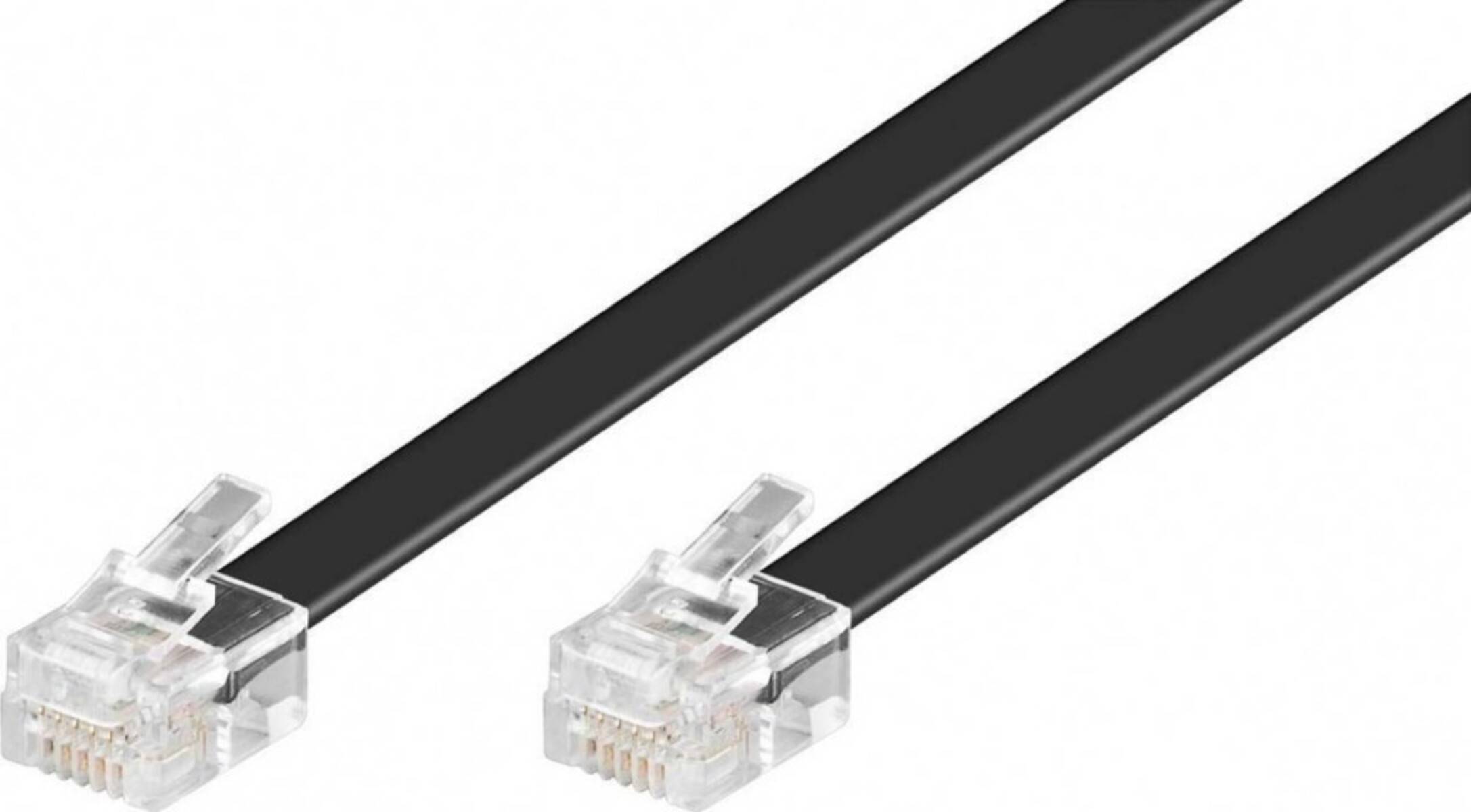 Ein schwarzes Ethernet-Kabel mit einem 8P8C-Stecker am Ende, das zum Verbinden von Computern mit Netzwerken und Internetgeräten verwendet wird.