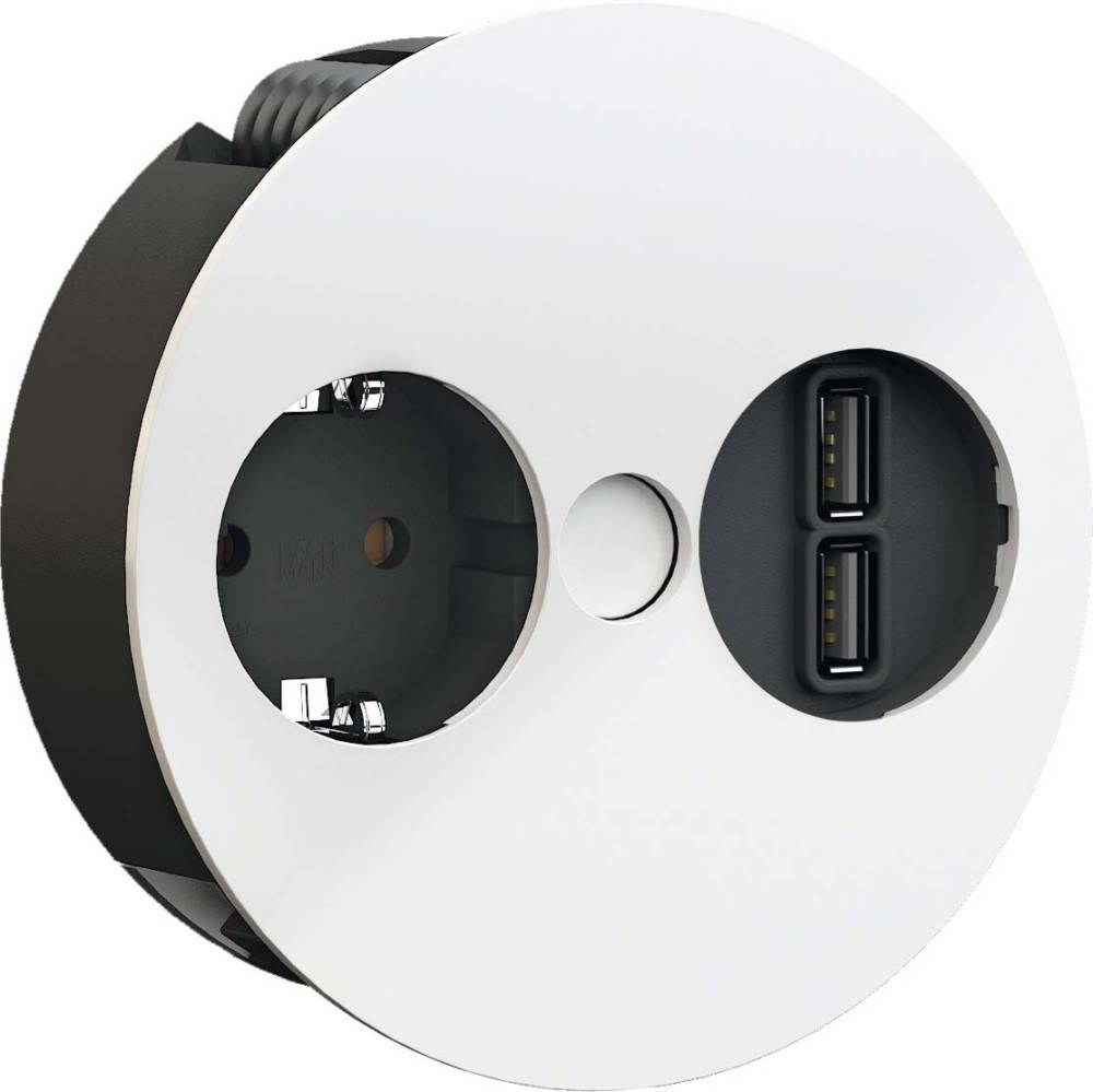 Eine runde weiße Wandsteckdose mit einem Standard-Steckplatz und zwei USB-Anschlüssen zum Aufladen von Geräten.