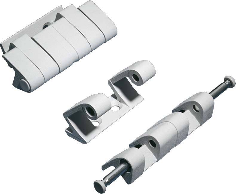 Ein Satz von drei weißen Plastikscharnieren mit zylindrischen Abschnitten, die zum Falten oder Drehen konzipiert sind, auf einem einfarbigen Hintergrund präsentiert.