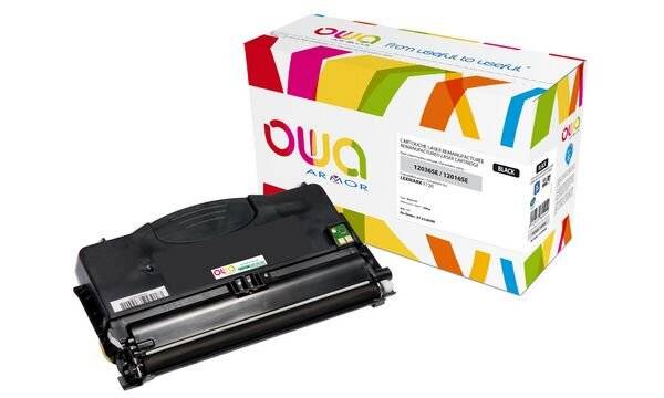 Schwarze Druckertonerkassette vor einer OWA Armor Produktbox mit farbenfrohem Regenbogen-Branding.