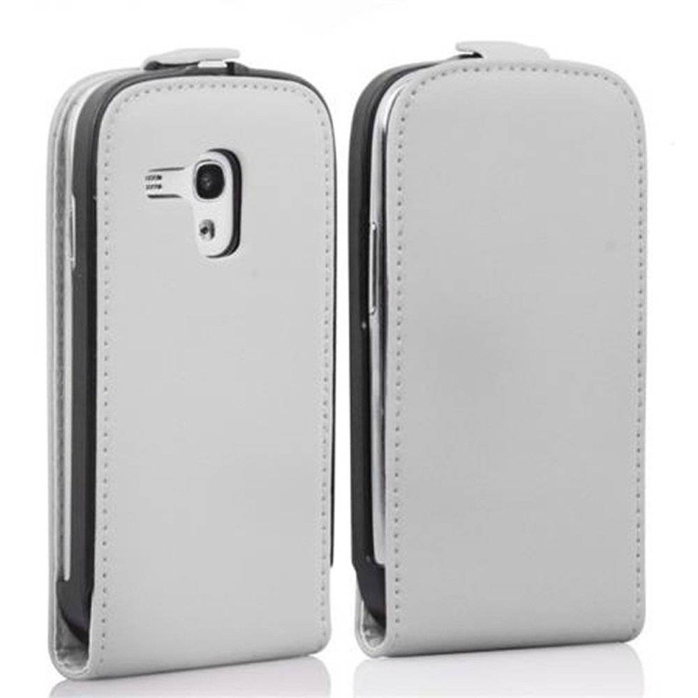 Cadorabo Hülle für Samsung Galaxy S3 MINI Hülle in POLAR WEIß - Handyhülle im Flip Design aus glattem Textilleder - Case Cover Schutzhülle Etui