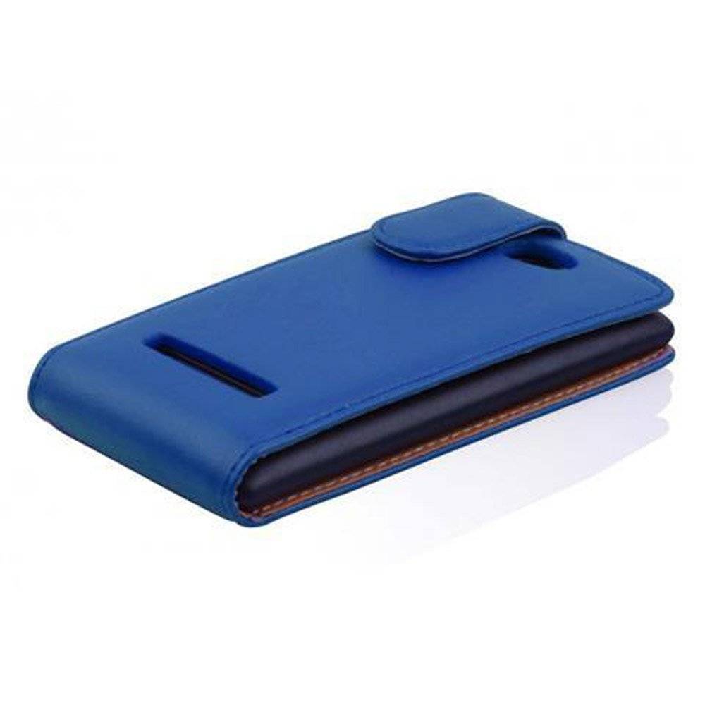 Cadorabo Hülle für HTC 8X Hülle in BRILLIANT BLAU - Handyhülle im Flip Design aus glattem Textilleder - Case Cover Schutzhülle Etui Tasche Book K