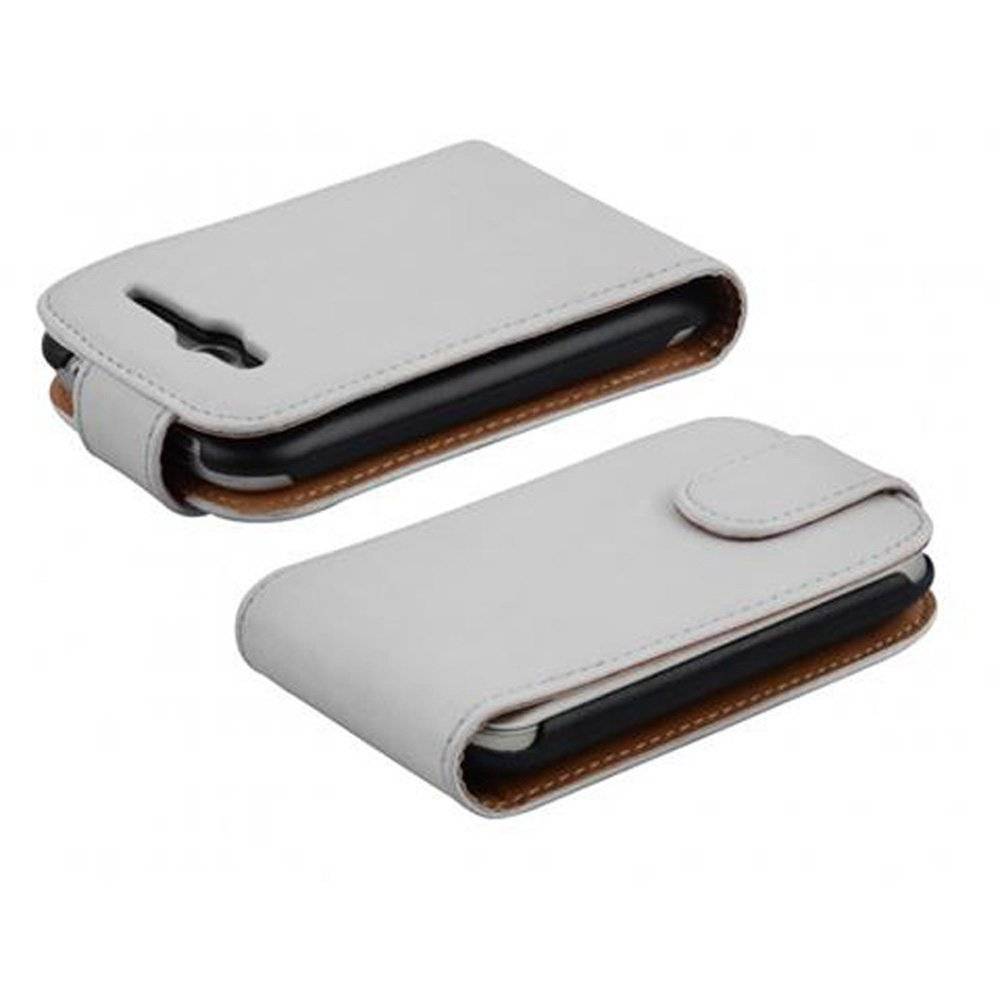 Cadorabo Hülle für HTC WILDFIRE S Hülle in POLAR WEIß - Handyhülle im Flip Design aus glattem Textilleder - Case Cover Schutzhülle Etui Tasche B