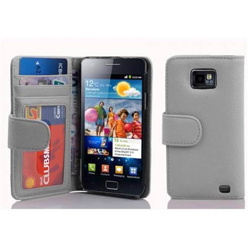 Cadorabo Handy Hülle für Samsung Galaxy S2 / S2 PLUS Hülle in MAGNESIUM WEIß , Schutzhülle Tasche case cover mit 3 Kartenfächern Magnetverschlus