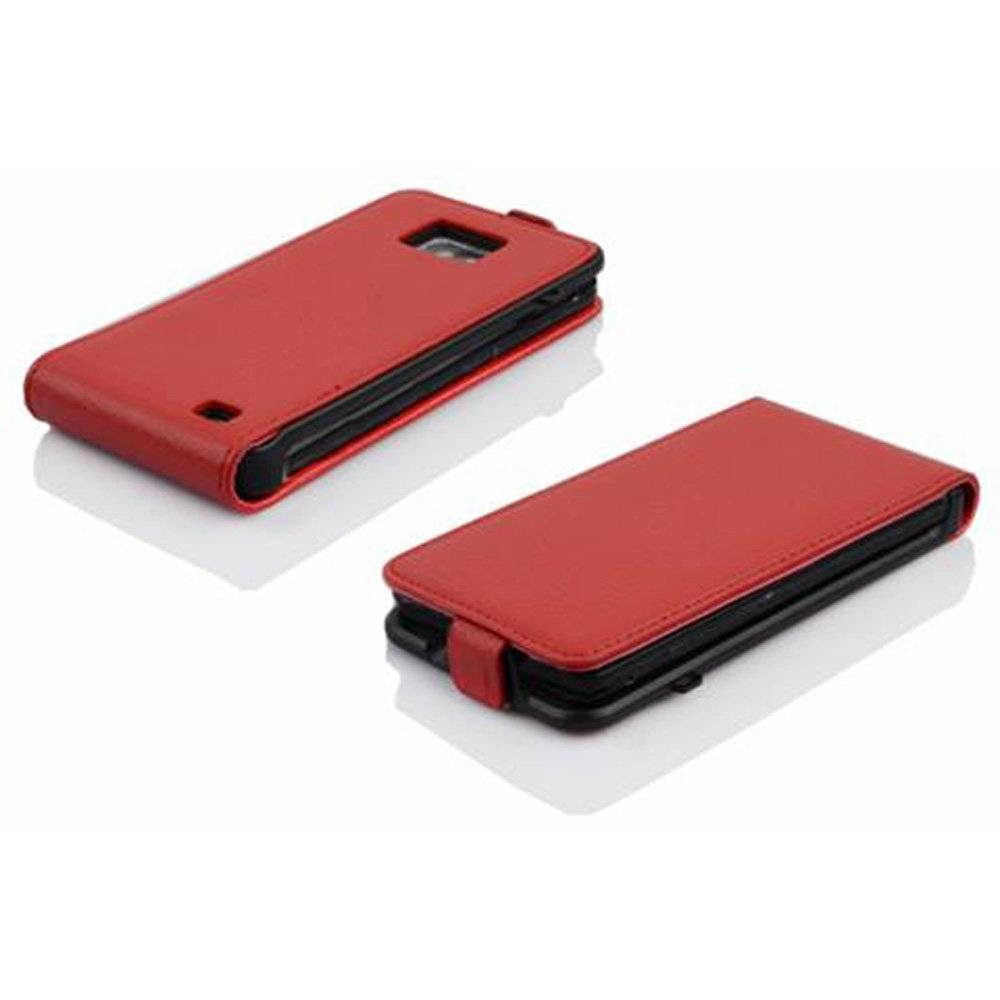 Cadorabo Hülle für Samsung Galaxy S2 / S2 PLUS Hülle in INFERNO ROT - Handyhülle im Flip Design aus strukturiertem Textilleder - Case Cover Schutz
