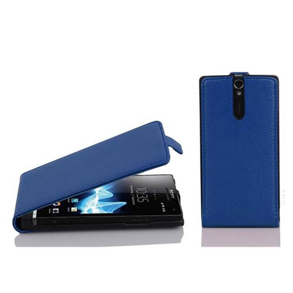 Cadorabo Hülle für Sony Xperia S Hülle in KÖNIGS BLAU - Handyhülle im Flip Design aus strukturiertem Textilleder - Case Cover Schutzhülle Etui T