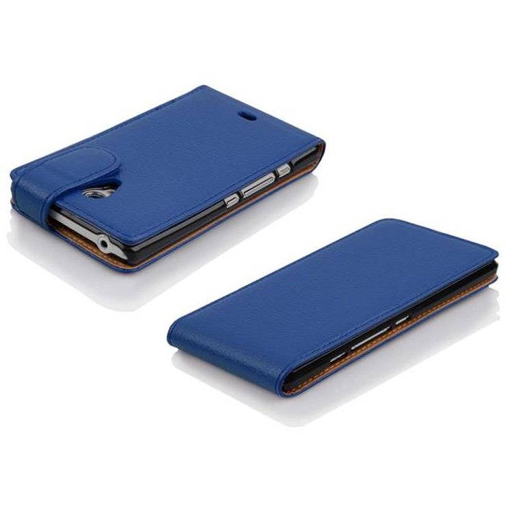 Cadorabo Hülle für Sony Xperia T Hülle in KÖNIGS BLAU - Handyhülle im Flip Design aus strukturiertem Textilleder - Case Cover Schutzhülle Etui T