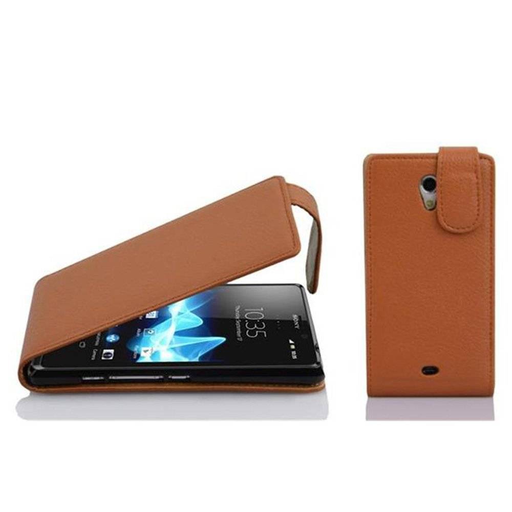 Cadorabo Hülle für Sony Xperia T Hülle in COGNAC BRAUN - Handyhülle im Flip Design aus strukturiertem Textilleder - Case Cover Schutzhülle Etui T
