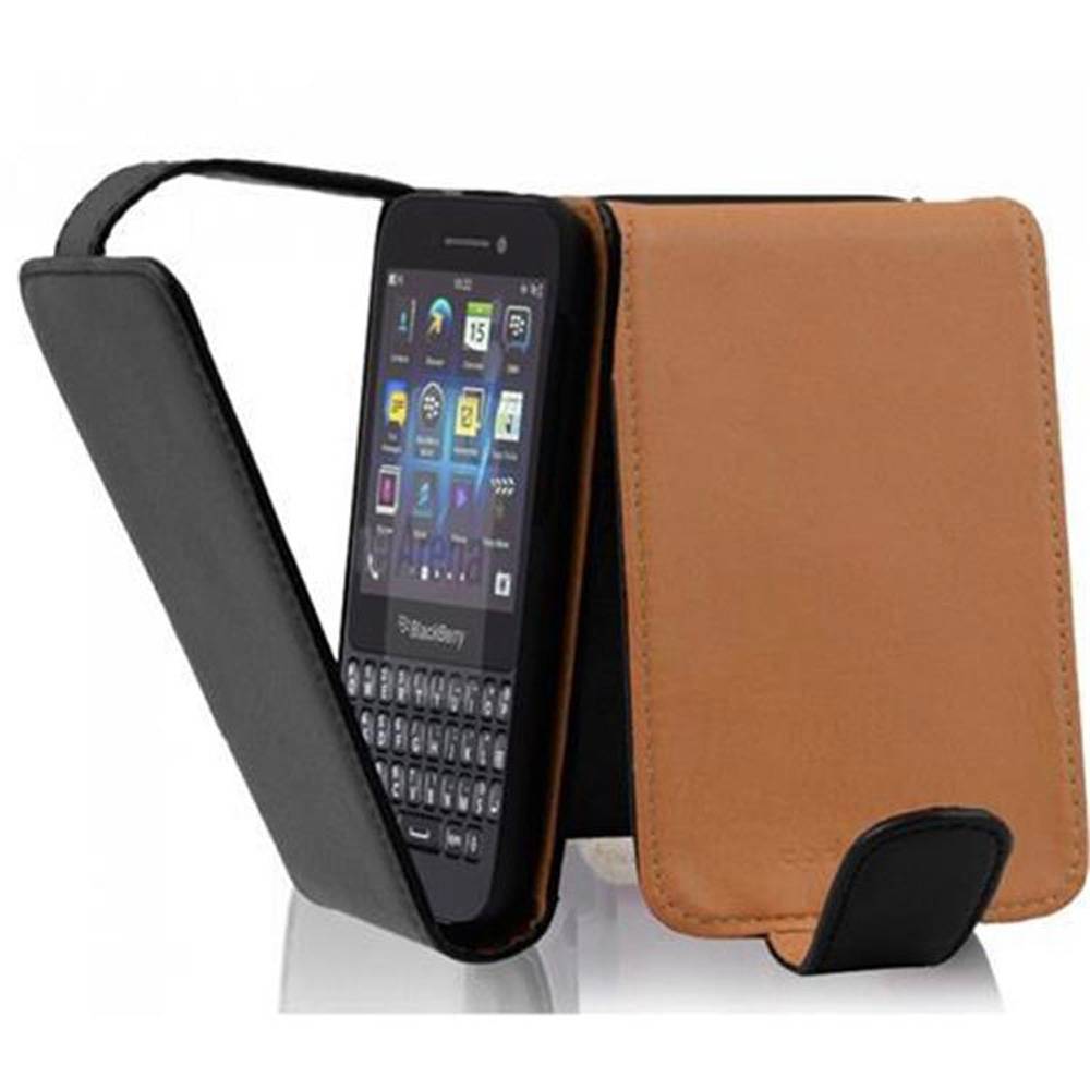 Cadorabo Schutzhülle für Blackberry Q5 Hülle in Schwarz Flip Etui Handyhülle Case Cover Kunstleder