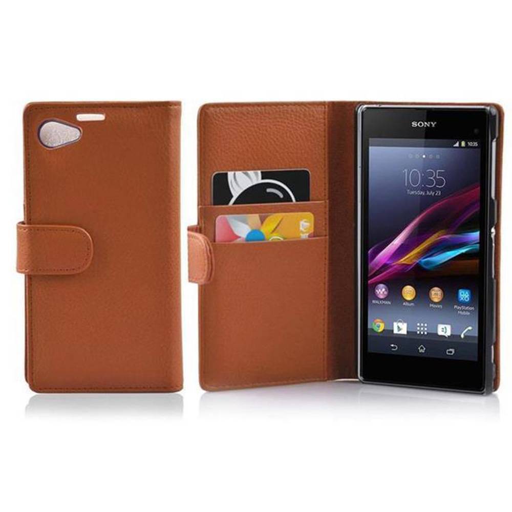 Cadorabo Schutzhülle für Sony Xperia Z1 COMPACT Hülle in Braun Handyhülle Etui Case Backcover Kunstleder Tasche